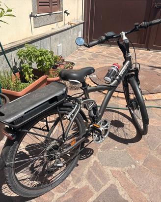 Coppia E-Bike B'twin Original 700 E + Box Deposito