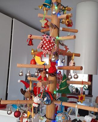 albero di natale artigianale che si trasforma