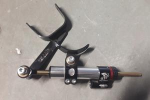 ammortizzatore di sterzo vespa