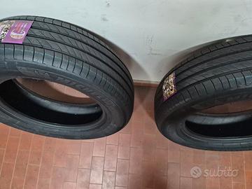 Pneumatici Michelin 215/65 R17