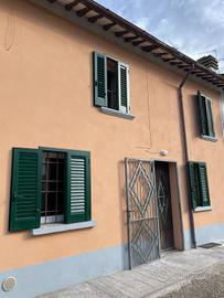 Casa indipendente di 119 m² con 4 locali e box aut