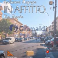 Esclusivo negozio Via Dante [LocM/17]
