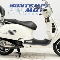 VESPA GTS 300 Super + BAULE VESPA