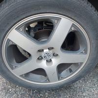 CERCHI IN LEGA VOLKSWAGEN 17 POLLICI 5 FORI COMPAT