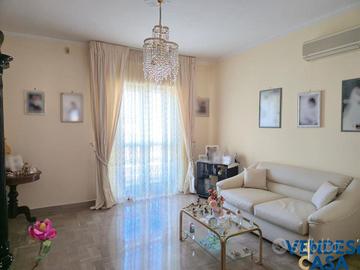 APPARTAMENTO DI 3 VANI + ACC. ZONA ESTRAMURALE