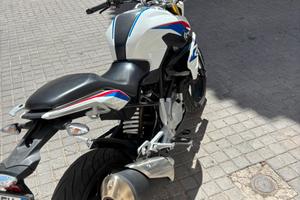 BMW g310r