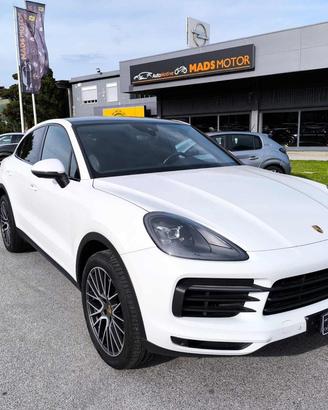 PORSCHE Cayenne Coupé 3.0 V6