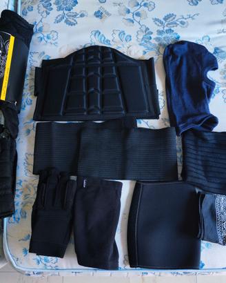 ACCESSORI ABBIGLIAMENTO MOTO
