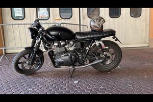 Triumph bonneville