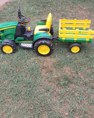 John Deere RC Trattore Peg Perego