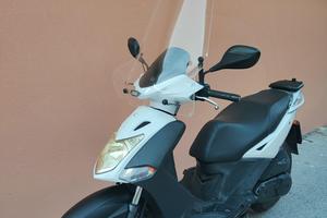 Kymco Agility 200