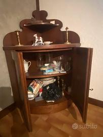 Mobile angoliera Legno angolare due ante bombata