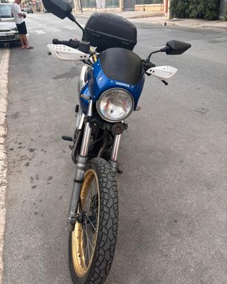 Honda vigor 600 cerchi dominator 2001