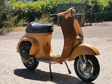 Vespa 50 r