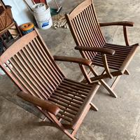 Tavolo in legno da giardino