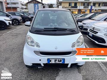 SMART fortwo 1000 52 kW MHD coup� pulse
