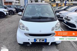 SMART fortwo 1000 52 kW MHD coup� pulse