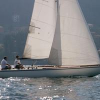 barca a vela in legno