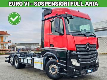 Camion portacontainer Mercedes-Benz ACTROS 2542
