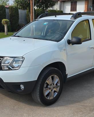 DACIA DUSTER 4X4 SERIE SPECIALE BRAVE