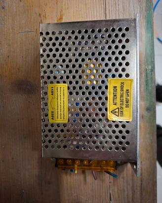 alimentatore trasformatore