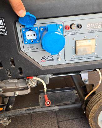 gruppo elettrogeno axo  a benzina 5 kw