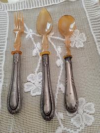 Set cucchiai e forchette verdure dolci in argento 