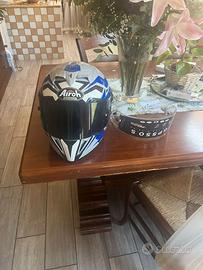 Giubbotto, scarpe, guanti e casco