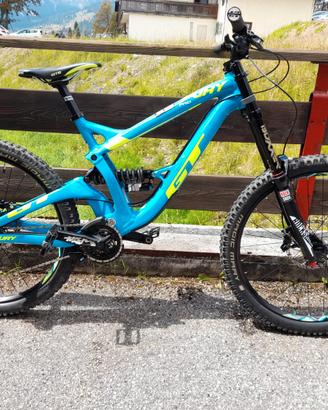 GT FURY 2018 Downhill M