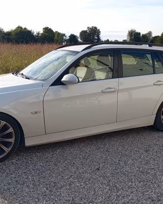 BMW 320 diesel 2000 cc  177 CV  automatica