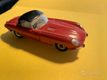Jaguar E Type Dinky Toys
