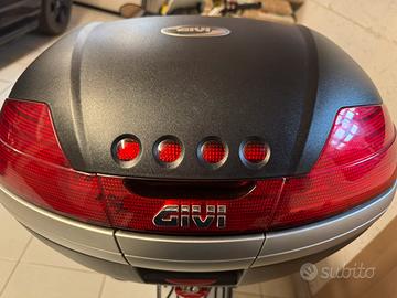 Bauletto Givi V46 Monokey - Top Case 46L + Piastra