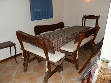 TAVOLO RUSTICO PER TAVERNA