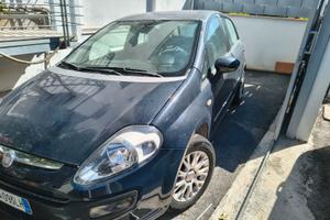 Fiat Punto Evo anno 2010 km 120000 € 2900,00 