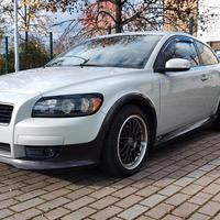  Volvo C30 2.0 D  Momentum 