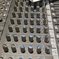 mixer mackie