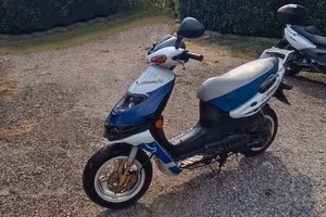 Suzuki AY Katana 50