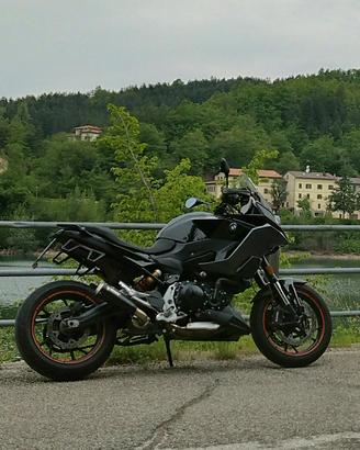 BMW F900XR Triple Black Full optional 