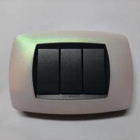 Master Modo, placca 3 posti bianco perla