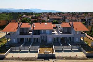 ATTICO INDIPENDENTE CON TERRAZZA ABITABILE 60 MQ