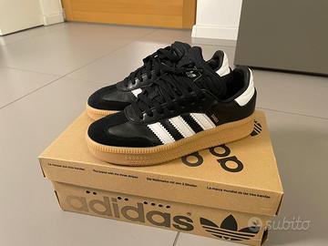 Scarpe Adidas mod. Samba nere num. 38