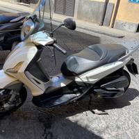 Piaggio Beverly 350 - 2013
