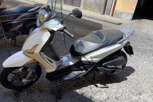 Piaggio Beverly 350 - 2013