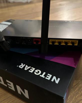 Router WiFi Netgear Nighthawk R7000 AC1900