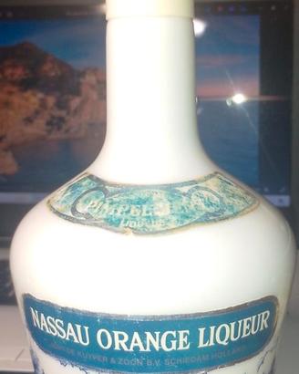 Nassau Orange Liqueur bottiglia vuota
