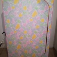 Armadio tela colorata