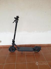 Monopattino Xiaomi per adulti 