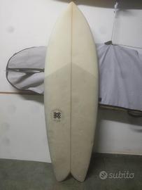 Tavola surf Fish