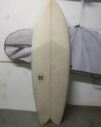Tavola surf Fish