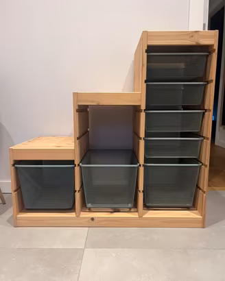 TROFAST IKEA con contenitori